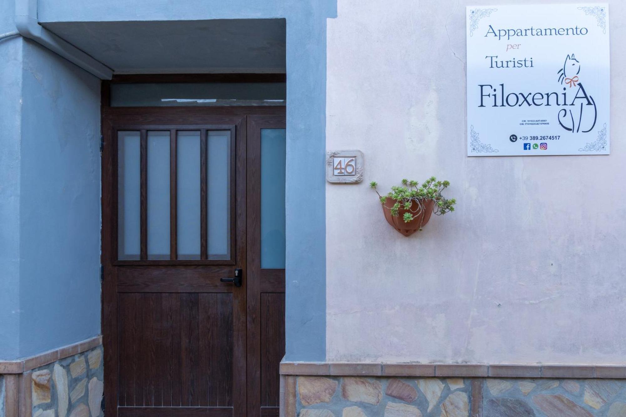 Appartamento Per Turisti Filoxenia Santa Severina Eksteriør bilde
