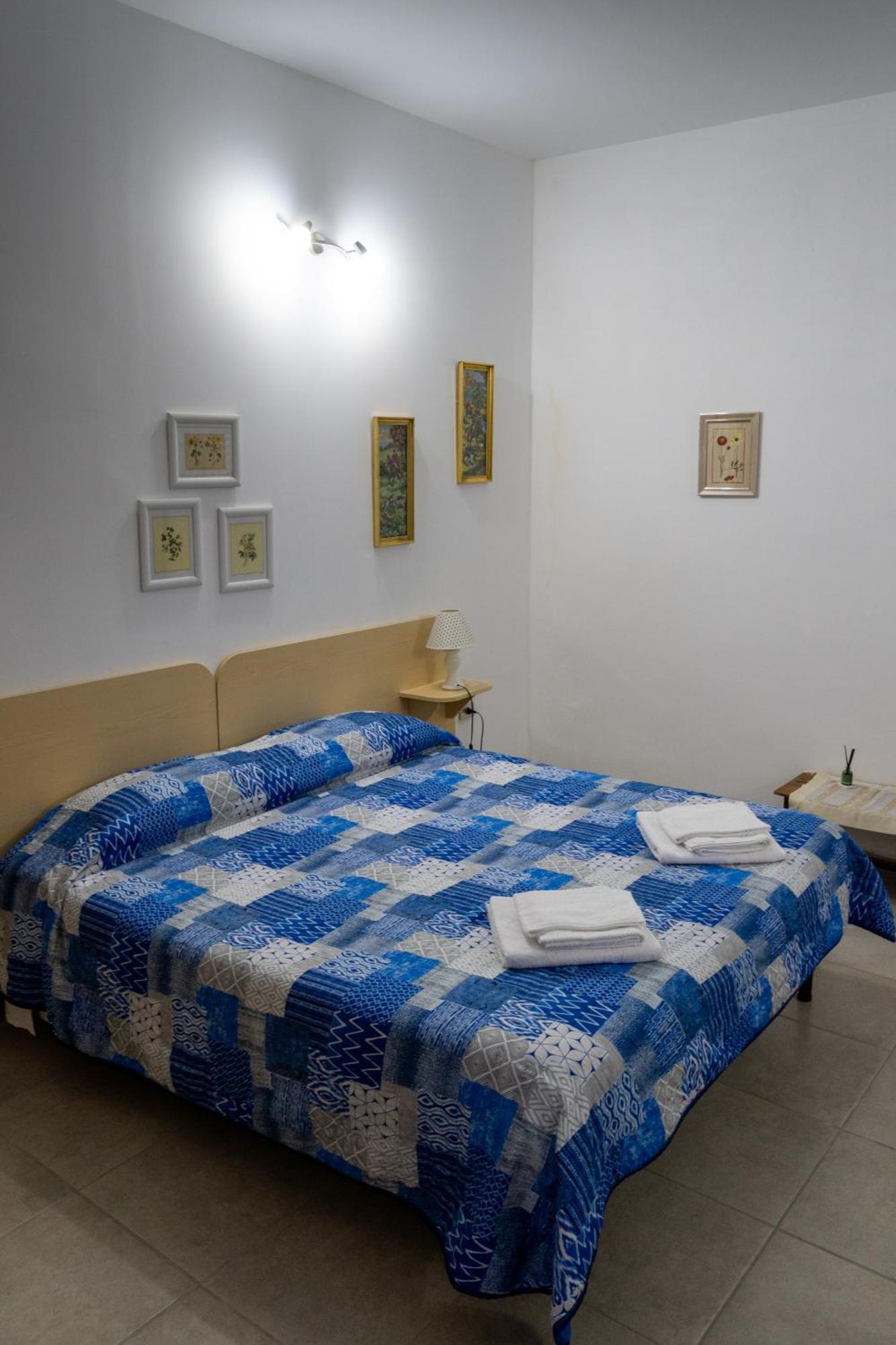 Appartamento Per Turisti Filoxenia Santa Severina Eksteriør bilde